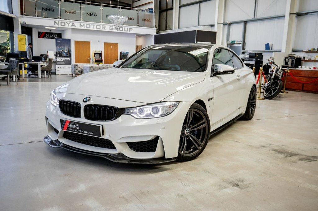 BMW M4 3L Null White #3