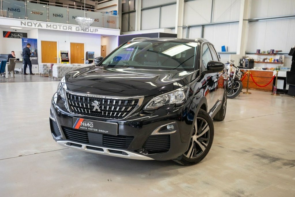 Peugeot 3008 1.5L Allure KV69MXS Black #4
