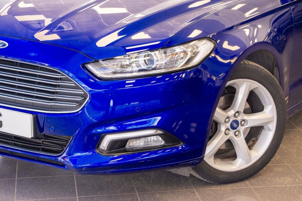 Ford Mondeo 2L Titanium Blue #3