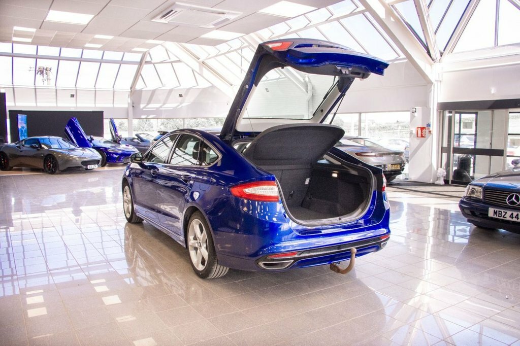 Ford Mondeo 2L Titanium Blue #5