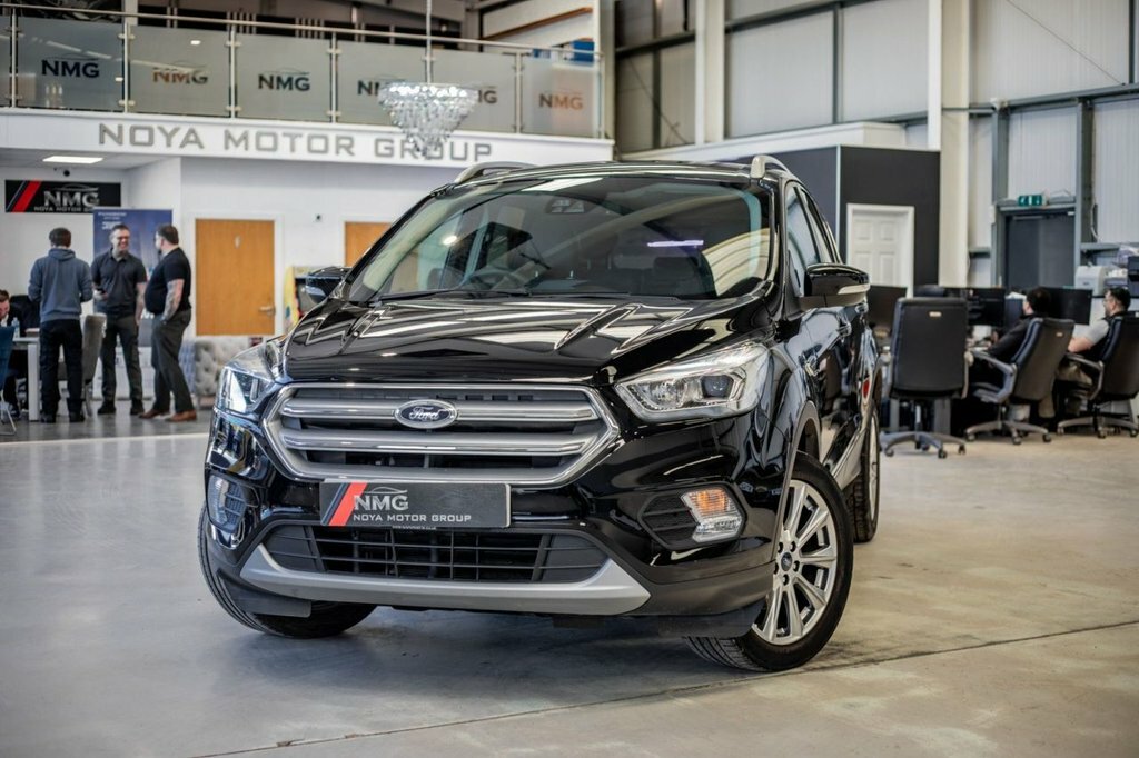 Ford Kuga 1.5L Titanium Edition Black #4