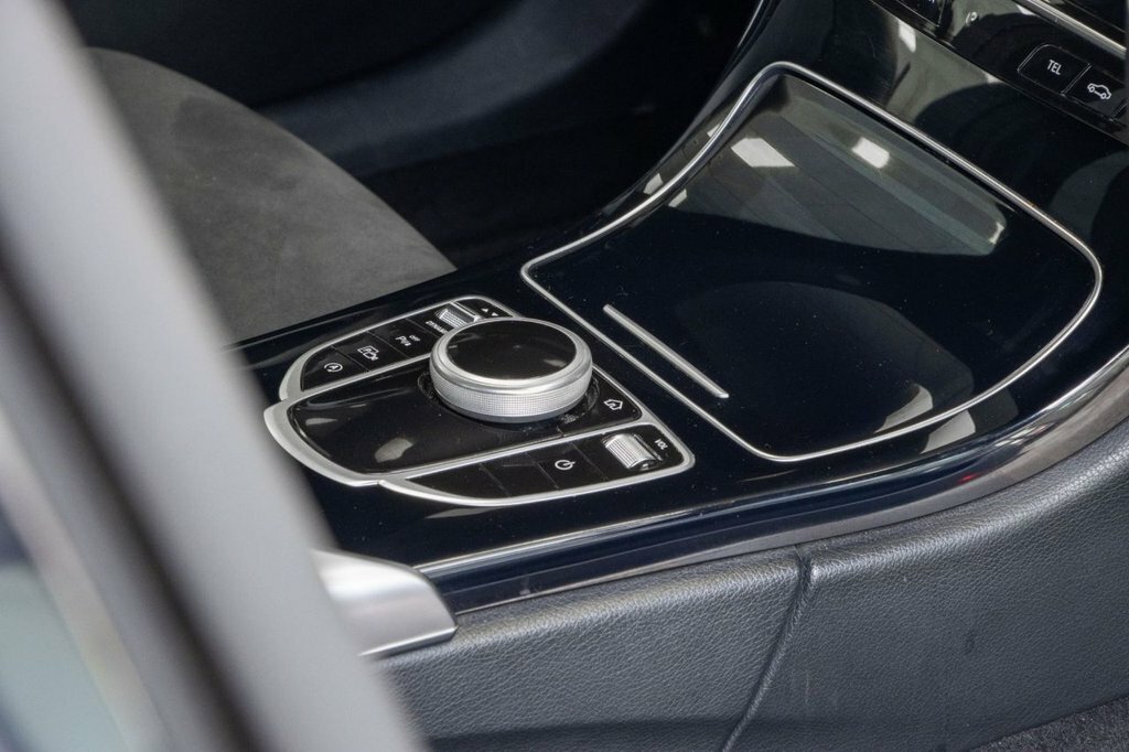 Mercedes-Benz C Class 2L Amg Line KK19UMR Black #3