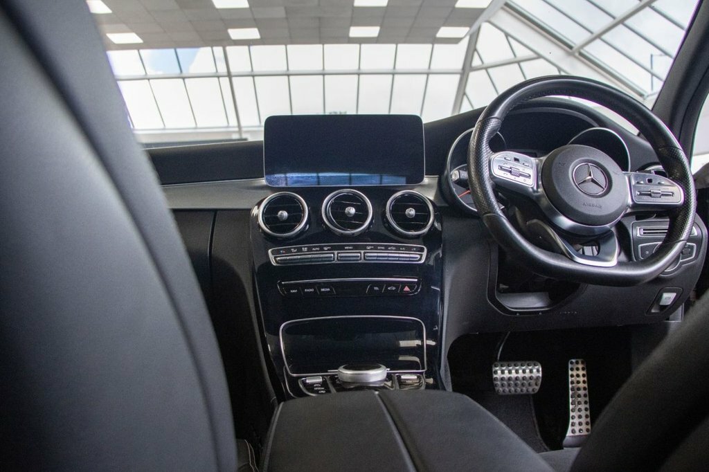 Mercedes-Benz C Class 2L Amg Line KK19UMR Black #2