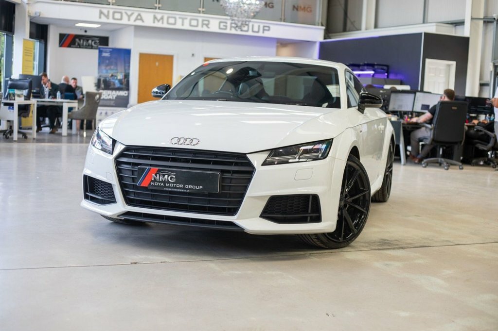 Audi TT 1.8L Black Edition MM17KWJ White #4