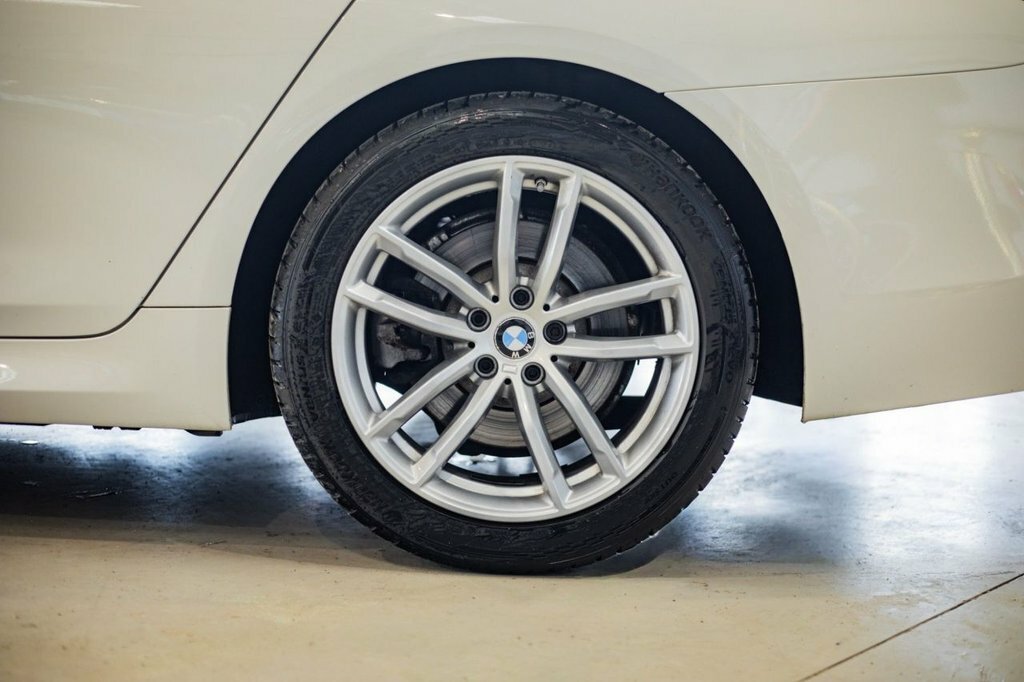 BMW 5 Series 2L M Sport XHZ6799 White #5