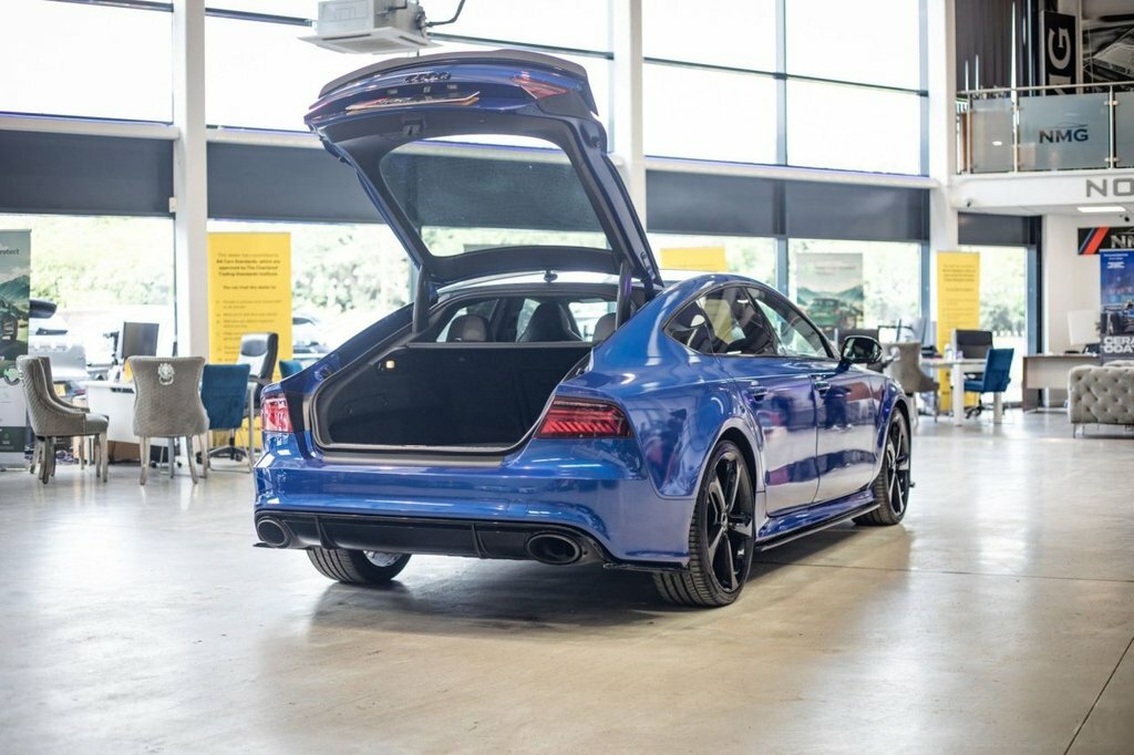 Audi RS7 Tfsi V8 Performance Blue #31