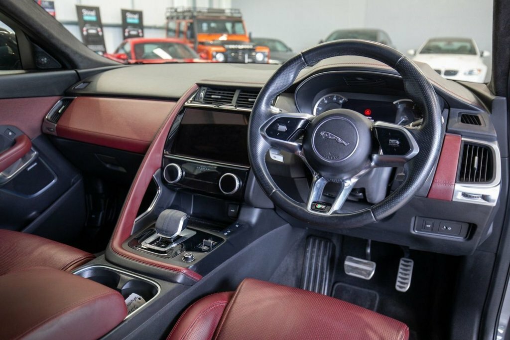 Jaguar E-Pace 2L R-dynamic Hse AE22PMU Grey #2