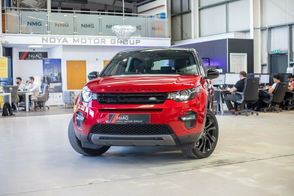 Land Rover Discovery Sport 2L Hse Black AO66HVG Red #4