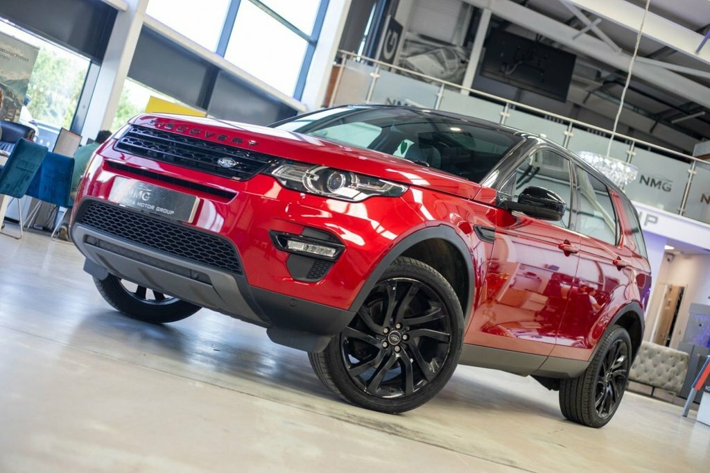 Land Rover Discovery Sport 2L Hse Black AO66HVG Red #5