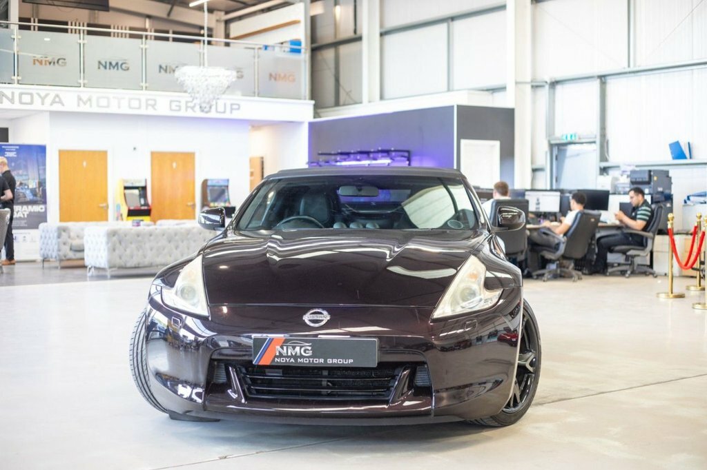 Nissan 370Z 3.7L Gt Black #3