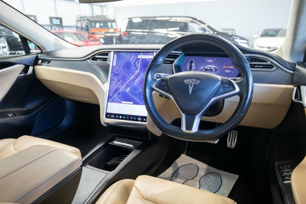 Tesla Model S Hatchback Black