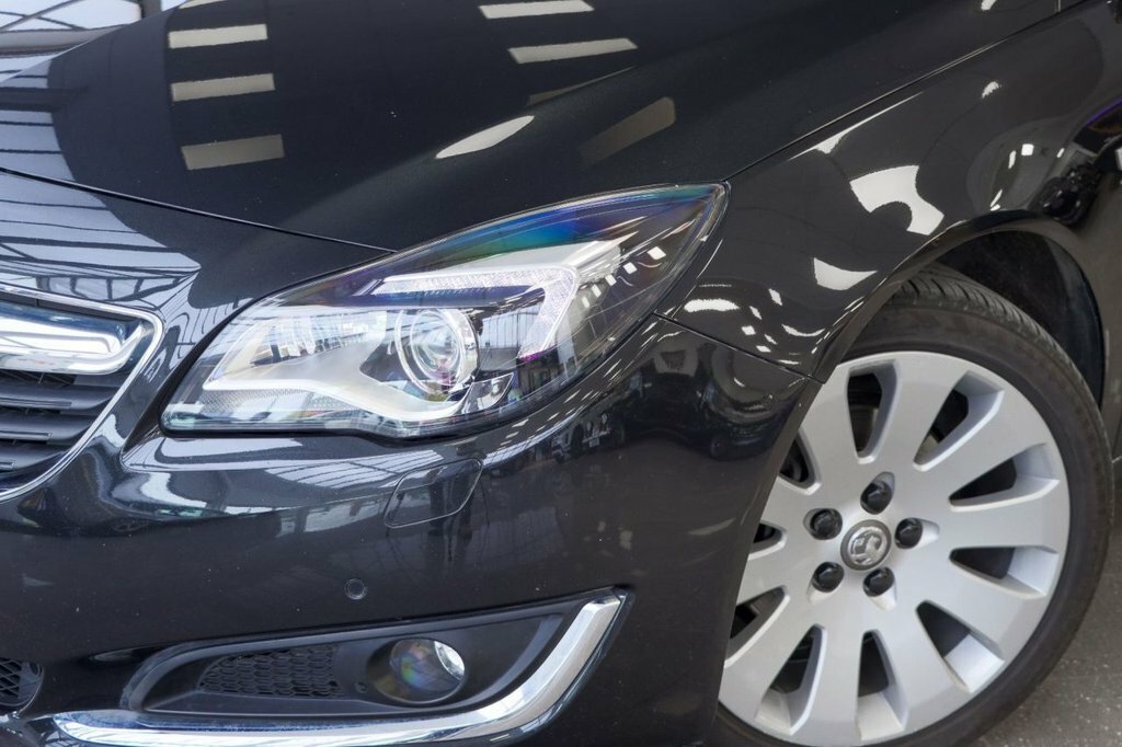 Vauxhall Insignia 2L Elite Nav Black #5