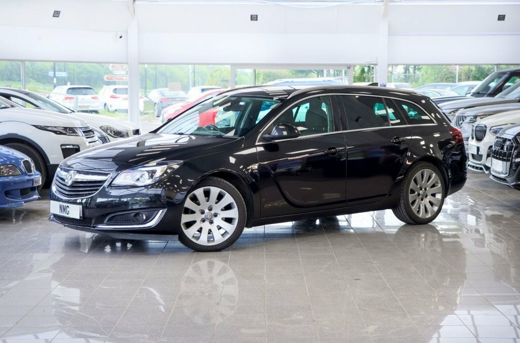 Vauxhall Insignia 2L Elite Nav Black