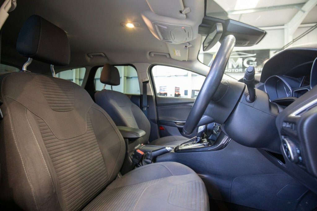 Ford Focus 1.6L Titanium RX65VWA Grey #2
