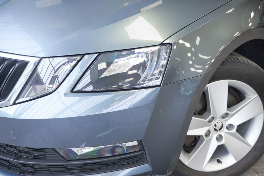 Skoda Octavia 1L Se Grey #5