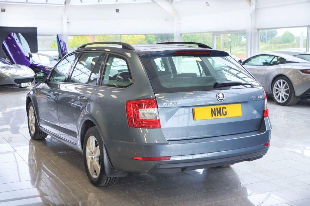 Skoda Octavia 1L Se Grey #4