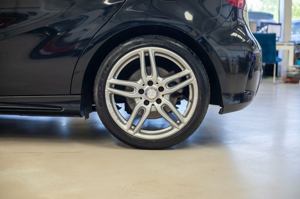 Mercedes-Benz A Class 2.1L Amg Line WU17HXR Black #5