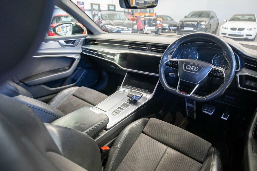 Audi A6 Avant 2L Black Edition White