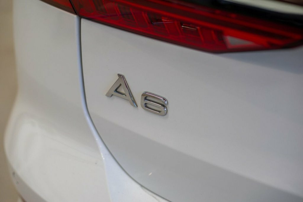 Audi A6 Avant 2L Black Edition MB19UEL White #6