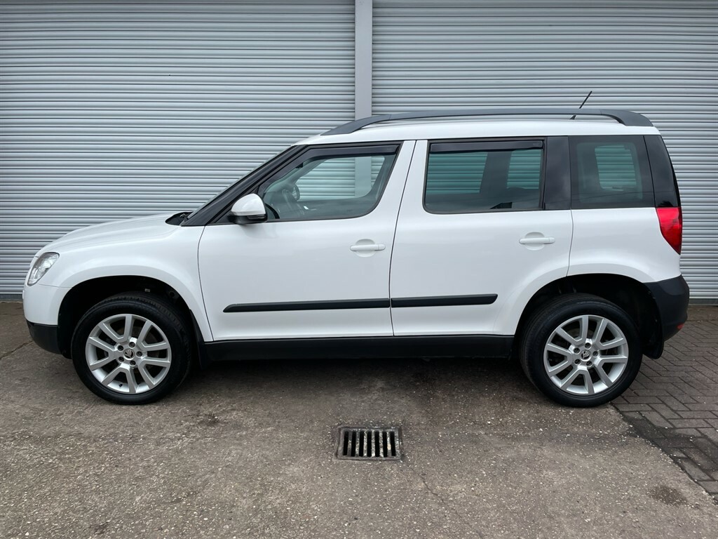 Skoda Yeti Elegance Tdi Cr White #4