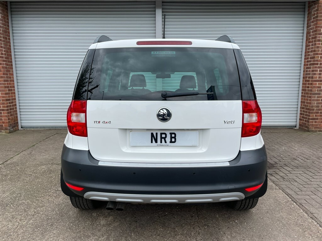 Skoda Yeti Elegance Tdi Cr White #5