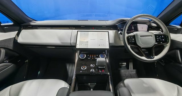 Land Rover Range Rover Sport D300 Mhev Dynamic Se Red #2