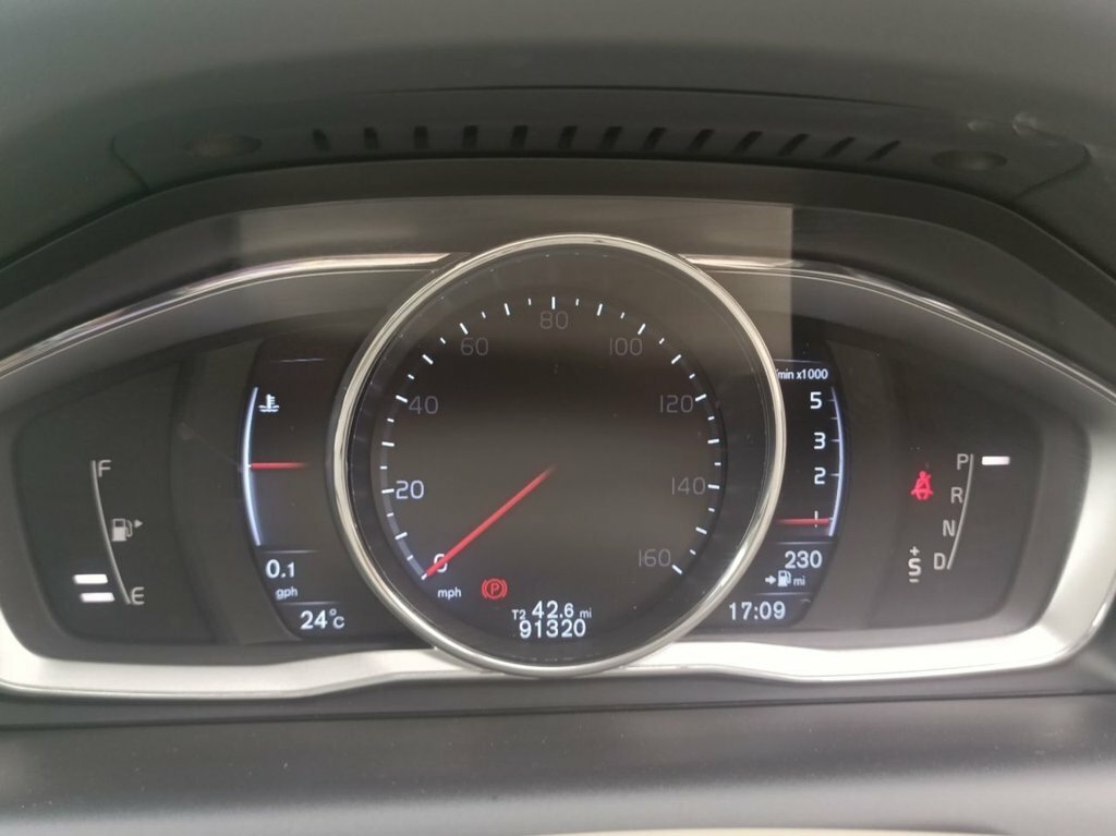 Volvo XC60 2.0 D4 Se Lux Nav Suv Euro 6 Ss CY16SJU Grey #5