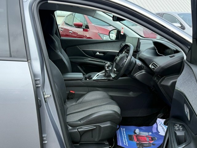 Peugeot 3008 Puretech Allure Premium Suv CV70ZPP Grey #4