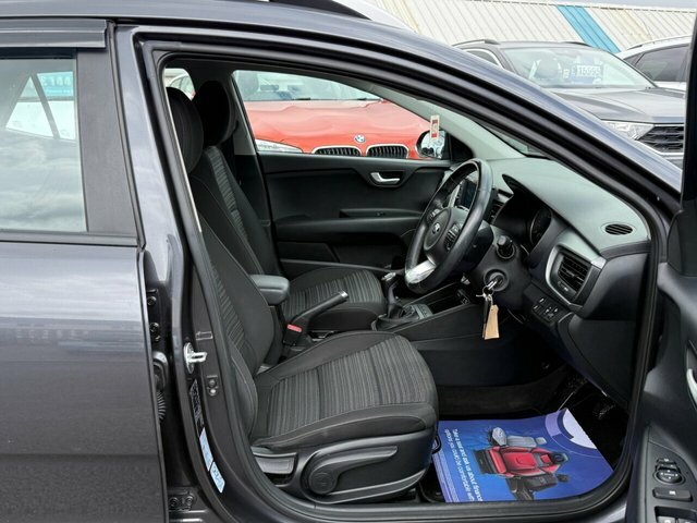 Kia Stonic Crdi 2 Suv LG67OLO Grey #4