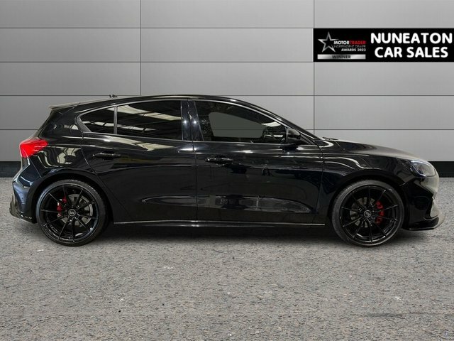 Ford Focus 1.5T Ecoboost St-line X Hatchback Manua Black #2
