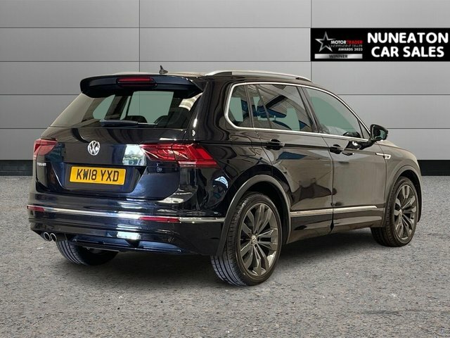 Volkswagen Tiguan 2.0 Tdi R-line Suv Euro 6 Ss KW18YXD Black #3