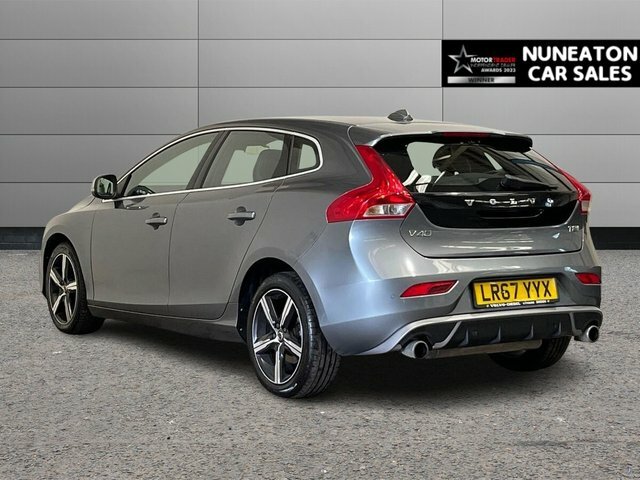 Volvo V40 2.0 T2 R-design Hatchback Euro 6 LR67YYX Grey #5
