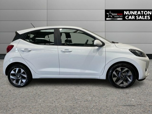 Hyundai I10 1.0 Advance Hatchback Euro 6 S White #2