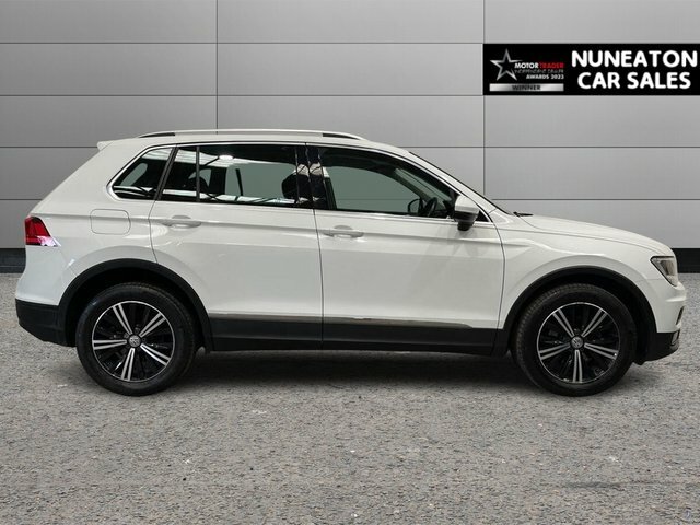 Volkswagen Tiguan 1.4 Tsi Se Navigation Suv Dsg 4Motion E White #2