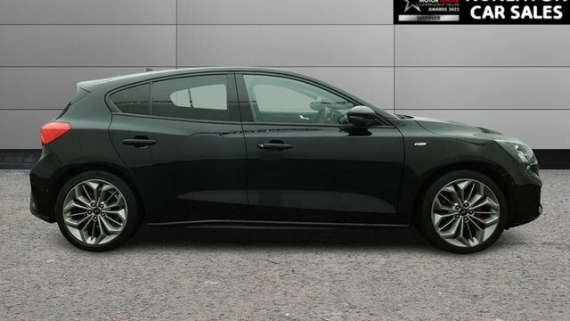 Ford Focus 1.0T Ecoboost St-line X Hatchback LO70VUE Black #2
