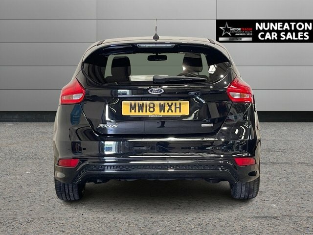Ford Focus 1.0T Ecoboost St-line Hatchback MW18WXH Black #4