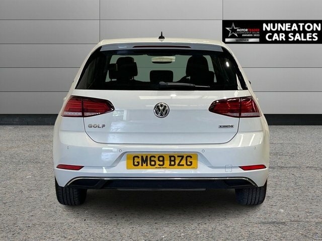 Volkswagen Golf 1.5 Tsi Evo Match Edition Hatchback Man GM69BZG White #4