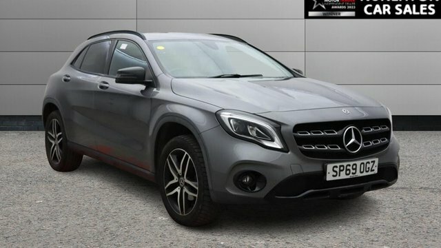 Mercedes-Benz GLA Class 1.6 Gla180 Gpf Urban Edition Suv 7G-dct Grey