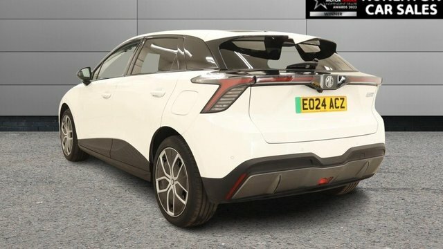 MG MG4 64Kwh Trophy Long Range Hatchback Aut EO24ACZ White #4