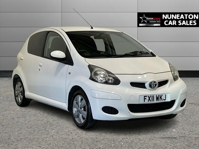 Toyota Aygo 1.0 Vvt-i Go Hatchback Euro 5 6 White