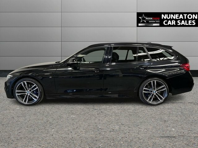 BMW 3 Series 2.0 320I M Sport Shadow Edition Touring FR68AJV Black #6