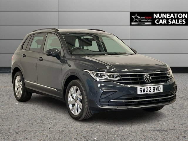 Volkswagen Tiguan 1.4 Tsi 13Kwh Life Suv Plug-in Hybrid D Grey