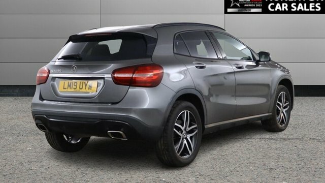 Mercedes-Benz GLA Class 1.6 Gla180 Urban Edition Suv 7G-dct Eur LM19UYW Grey #3