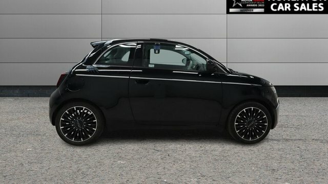 Fiat 500E 42Kwh La Prima By Bocelli Hatchback A MX23YXV Black #2