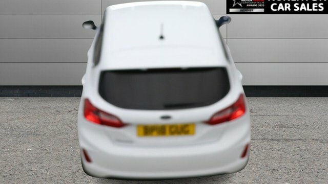 Ford Fiesta 1.1 Ti-vct Zetec Hatchback Euro White #4