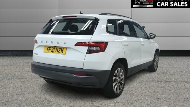 Skoda Karoq 1.0 Tsi Se Drive Suv Euro 6 Ss White #3