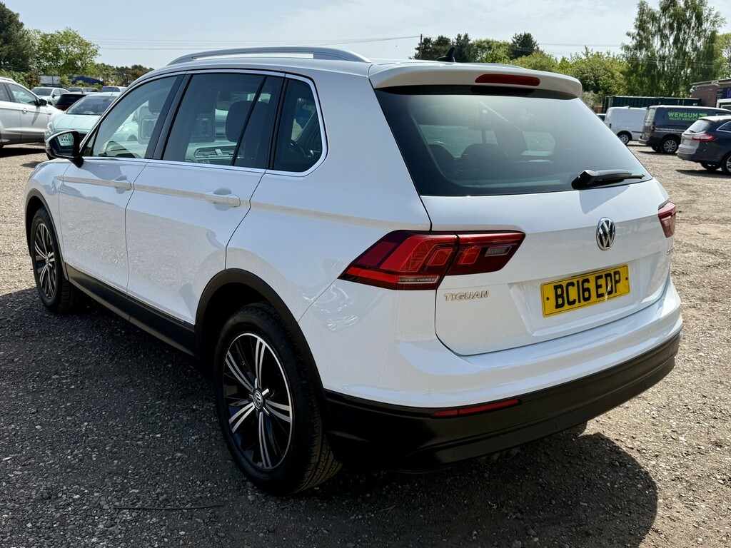 Volkswagen Tiguan 2.0 Tdi Bluemotion Tech Se Navigation 2016 BC16EDP White #5