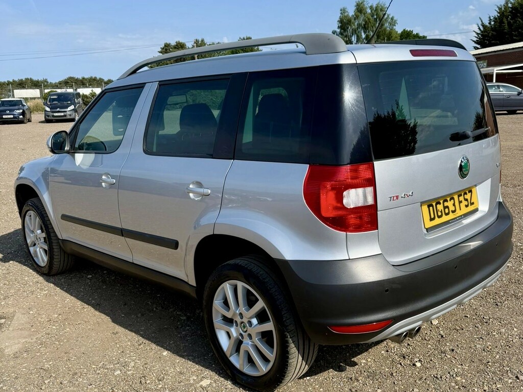 Skoda Yeti 2.0 Tdi Elegance 2013 DG63FSZ Silver #6