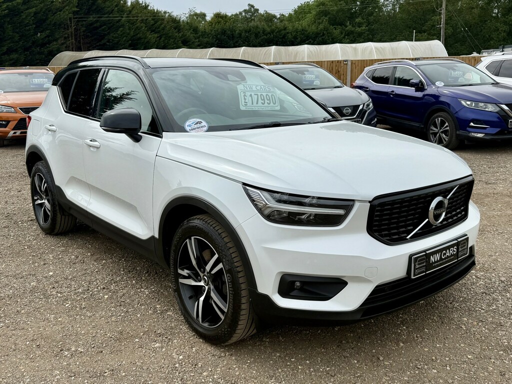 Volvo XC40 2.0 R-design D3 2020 White