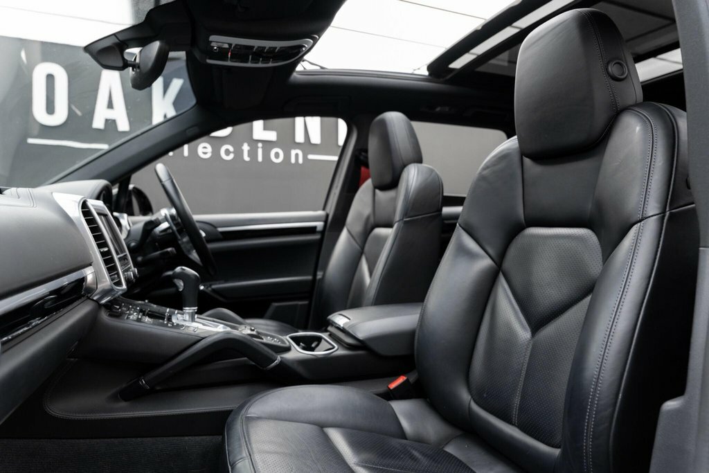 Porsche Cayenne 3.0 Td V6 Tiptronics 4Wd Euro 6 Ss LA16OJX #2